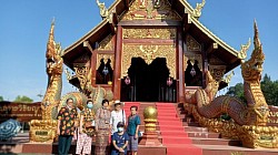 พาทีมสว.เดินสายทำบุญไหว้พระ